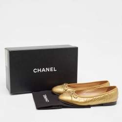 Pre Owned Chanel Gold Quilted Leather CC Cap Toe Ballet Flats Size 36