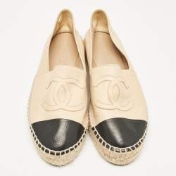 Pre Owned Chanel Beige/Black Leather CC Cap Toe Espadrille Flats Size 39