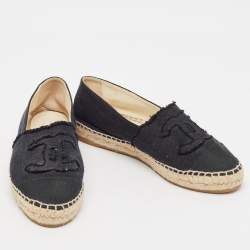 Pre Owned Chanel Black Canvas CC Cap Toe Slip On Espadrille Flats Size 39