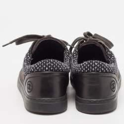 Pre Owned Chanel Black/Grey Leather and Suede CC Lace Up Sneakers Size 37.5