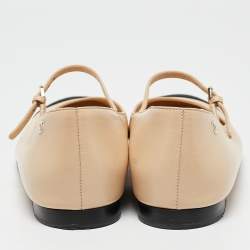 Pre Owned Chanel Beige/Black Leather Cap Toe Ballet Flats Size 40.5