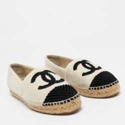 Pre Owned Chanel Cream/Black Felt Fabric and Velvet CC Espadrille Flats Size 38