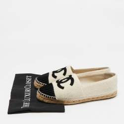 Pre Owned Chanel Cream/Black Felt Fabric and Velvet CC Espadrille Flats Size 38