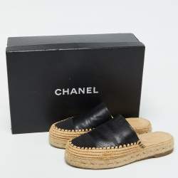Pre Owned Chanel Black Leather and Raffia CC Platform Espadrille Mules Size 36