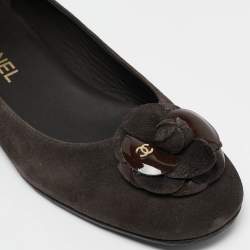 Pre Owned Chanel Dark Brown Suede CC Camelia Ballet Flat Size 38.5