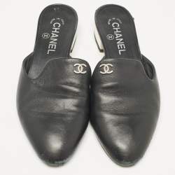 Chanel Black Leather Interlocking CC Logo Mules Size 38