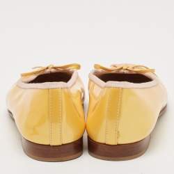 Pre Owned Chanel Yellow Patent Leather CC Ballet Flats Size 35.5