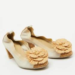 Chanel White/Beige Leather, Cork and Raffia Camellia CC Block Heel Pumps Size 37.5