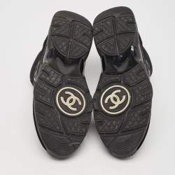 Pre Owned Chanel Black/Navy Blue Suede and Fabric CC Low Top Sneakers  Size 45