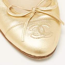 Pre Owned Chanel Gold Leather Cap Toe CC Bow Ballet Flats Size 35.5