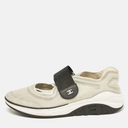 Pre Owned Chanel Grey Mesh CC Low Top Sneakers Size 39.5