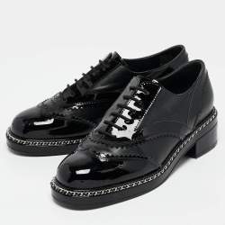 Chanel Black Leather and Patent CC Lace Up Oxfords Size 39