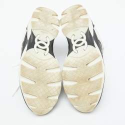 Pre Owned Chanel Grey/White Canvas and Suede CC Logo Lace Up Sneakers Size 38