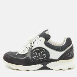 Pre Owned Chanel Grey/White Canvas and Suede CC Logo Lace Up Sneakers Size 38