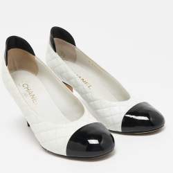 Pre Owned Chanel White/Black Quilted Leather and Patent Cap Toe CC Pumps Size 38.5
