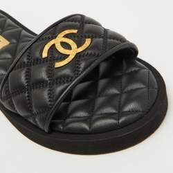 Pre Owned Chanel Black Quilted Leather CC Logo Flat Slides Size 38