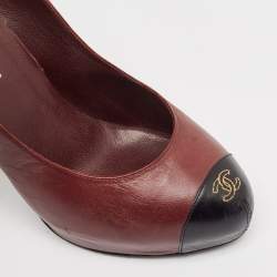 Pre Owned Chanel Burgundy/Black Leather CC Cap Toe Pumps Size 38.5