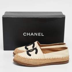 Chanel Beige/Black Leather and Raffia CC Espadrille Flats Size 37