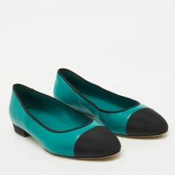 Pre Owned Chanel Green/Black Leather and Canvas Cap Toe Ballet Flats Size 40.5