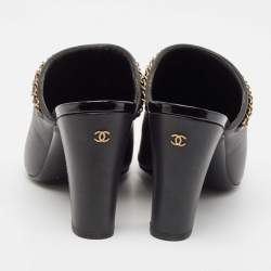 Chanel Black Leather and Patent Cap Toe Chain Link CC Mules Size 40.5