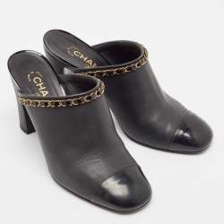 Chanel Black Leather and Patent Cap Toe Chain Link CC Mules Size 40.5