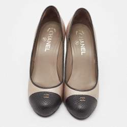 Chanel Grey/Black Leather CC Cap Toe Pumps Size 38