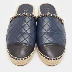 Chanel Navy Blue/Black Leather CC Chain Detail Espadrille Mules Size 39