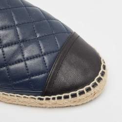 Chanel Navy Blue/Black Leather CC Chain Detail Espadrille Mules Size 39