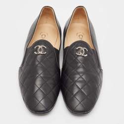 Pre Owned Chanel Black Leather CC Loafers Size 39.5