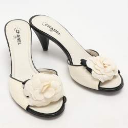 Chanel Cream Leather Camelia Slide Sandals Size 36.5