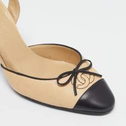 Pre Owned Chanel Beige/Black Leather Cap Toe CC Bow Slingback Pumps Size 37
