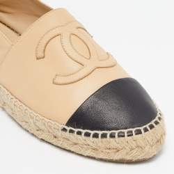 Chanel Beige/Black Leather CC Cap Toe Espadrille Flats Size 38