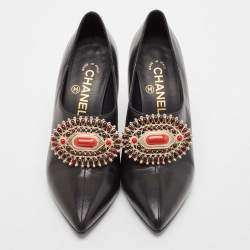 Chanel Black Leather Embellished Pumps Size 37
