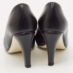 Pre Owned Chanel Black Leather CC Camelia Cap Toe Pumps Size 35