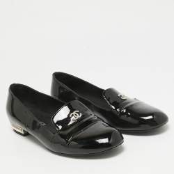 Pre Owned Chanel Black Patent Leather CC Pearl Embellished Smoking Loafers Size 38