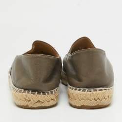 Pre Owned Chanel Olive Green Leather CC Cap Toe Logo Espadrille Flats Size 41