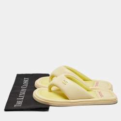 Pre Owned Chanel Yellow Leather Interlocking CC Logo Flip Flops Sandals Size 39