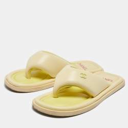 Pre Owned Chanel Yellow Leather Interlocking CC Logo Flip Flops Sandals Size 39