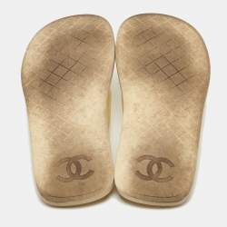 Pre Owned Chanel Yellow Leather Interlocking CC Logo Flip Flops Sandals Size 39