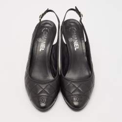 Pre Owned Chanel Black Quilted Leather CC Cap Toe Slingback Pumps Size 38.5