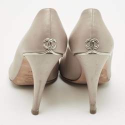 Chanel Grey Leather CC Peep Toe Pumps Size 37.5
