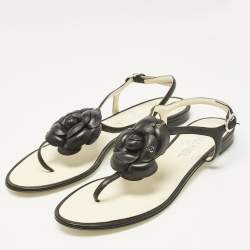 Chanel Black Leather CC Camelia Thong Flat Sandals Size 39