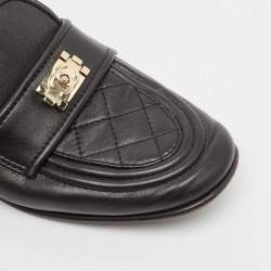 Chanel Black Quilted Leather CC Interlocking Logo Slip On Loafers Size 38