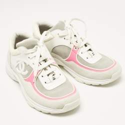 Pre Owned Chanel Multicolor Leather and Suede CC Low Top Sneakers Size 37.5