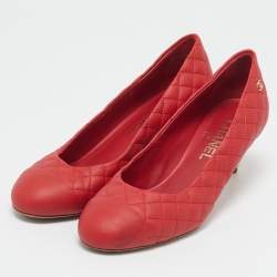 Chanel Red Quilted Leather CC Cap Toe Pumps Size 38