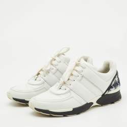 Chanel Black/ White Leather CC Logo Lace Up Sneakers Size 38
