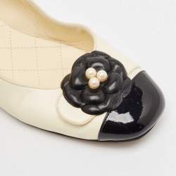 Pre Owned Chanel Beige/Black Leather Faux Pearl Camelia Ballet Flats Size 38