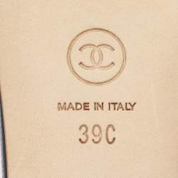 Pre Owned Chanel Navy Blue Leather CC Camellia Flat Sandals Size 39