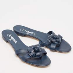 Pre Owned Chanel Navy Blue Leather CC Camellia Flat Sandals Size 39
