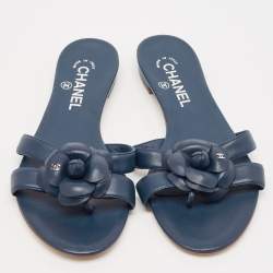 Pre Owned Chanel Navy Blue Leather CC Camellia Flat Sandals Size 39